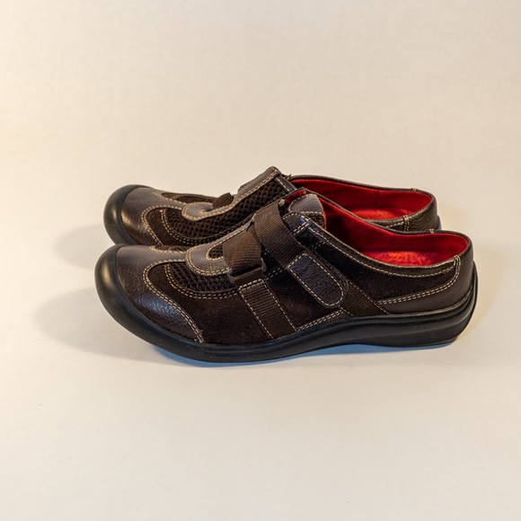 Softshoe by Medicus Brown - Picture 2 of 3